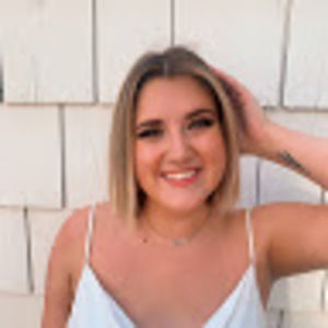 Meet your Posher, Mia